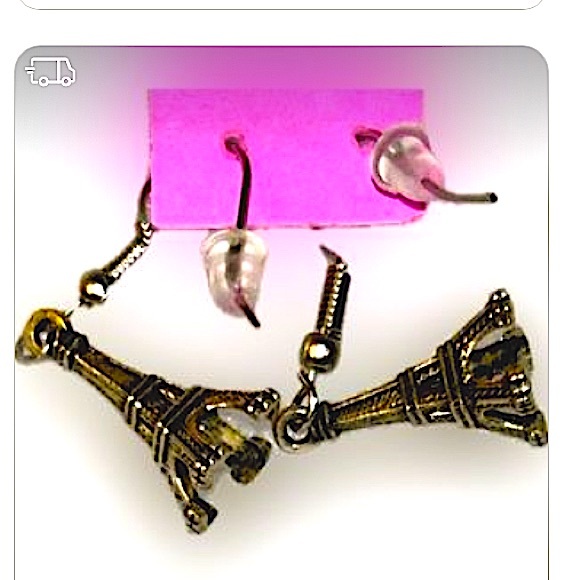 Eiffel tower NWT CHEOME HEARTS YURMAN STYLE & WESTWOOD FLARE :) happy buying :) - Picture 2 of 5